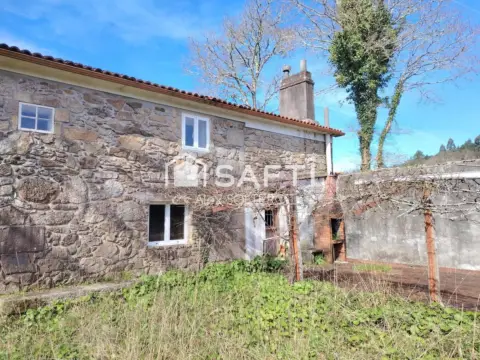 Casa rústica en Negreira