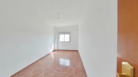 Piso en Oliver-Valdefierro