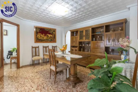 Piso en Avinguda al Vedat