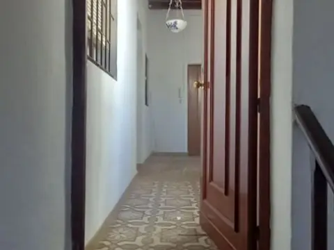 Piso en calle Mesón del Duque