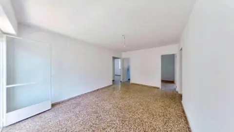 Piso en Mediterráneo-Media Sala