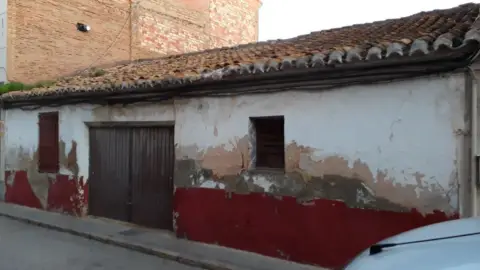 Casa adosada en Carrer de Santa Lucía