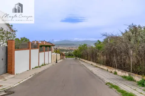 Terreno en calle Castaño