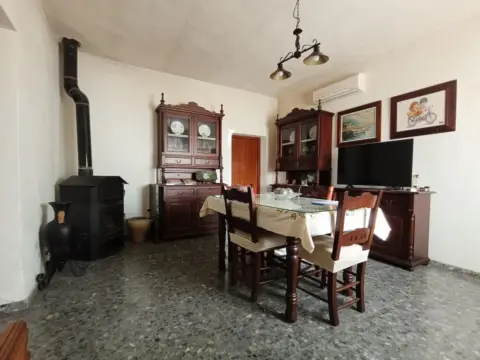 Casa en calle Pajaritos