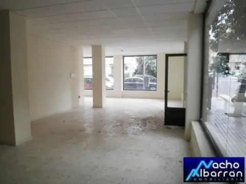 Local comercial en Pardaleras