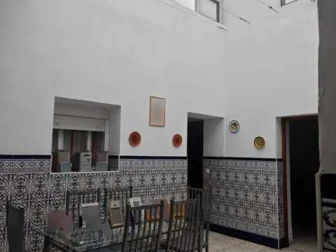 Casa adosada en Centro