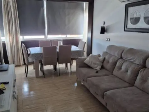 Piso en Avenida La Libertad