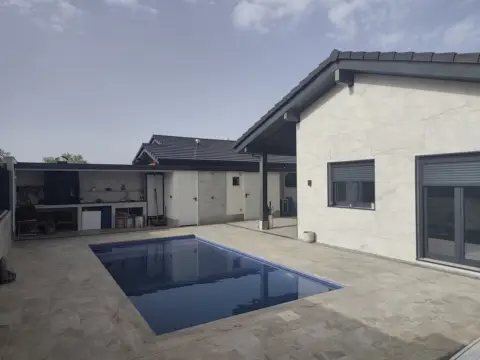 Chalet en Las Ventas de Retamosa