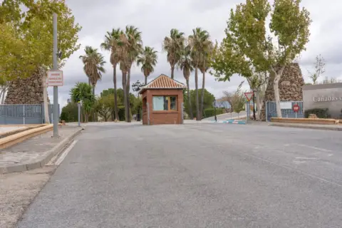 Terreno en Cañadas del Parque