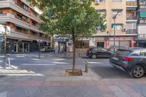 Piso en calle Obispo Hurtado, 13