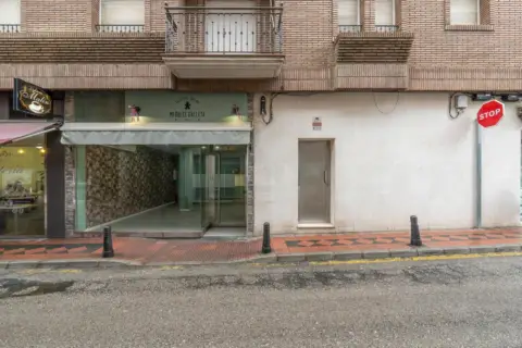 Local comercial en Ayuntamiento