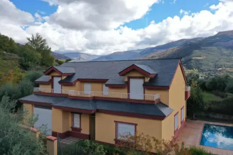 Chalet en calle Fuente 16 Caños