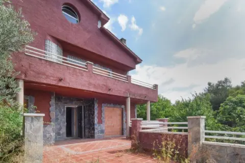 Chalet en Comabella