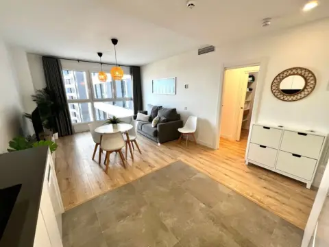 Piso en Paseo de los Martiricos