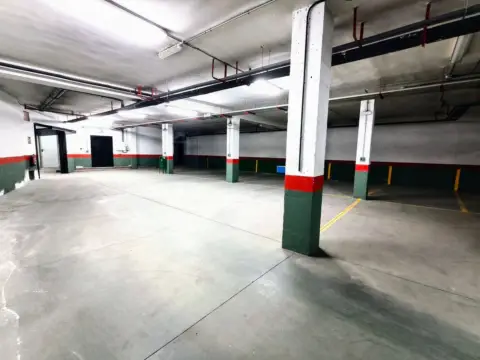 Garaje en calle de Mancornador