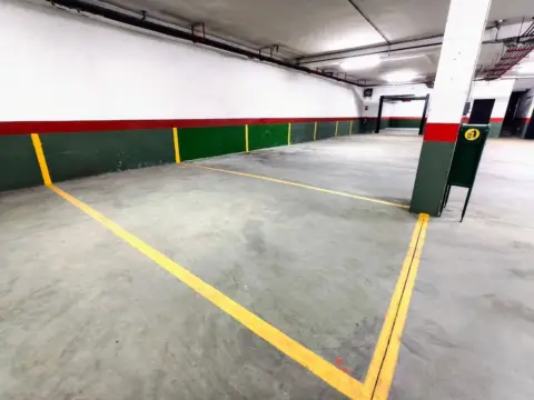 Garaje en calle de Mancornador