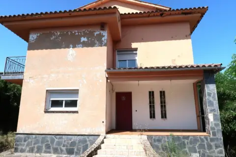 Casa en calle Canovellas