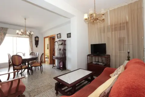 Piso en calle de Asdrúbal