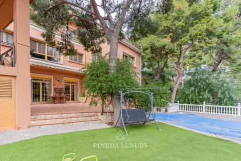 Chalet en Paseo de Murviedro