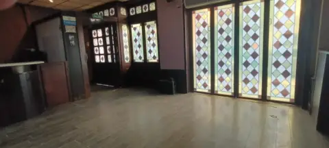 Local comercial en calle Jiménez de la Espada