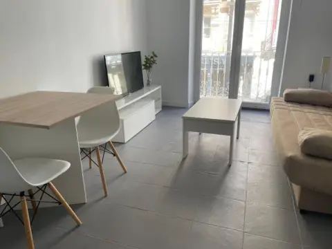 Estudio en calle del Carmen