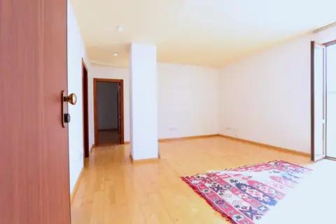 Piso en calle Intendencia