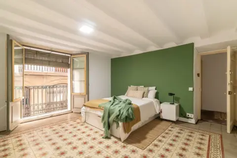 Habitación en Carrer Ample, 24
