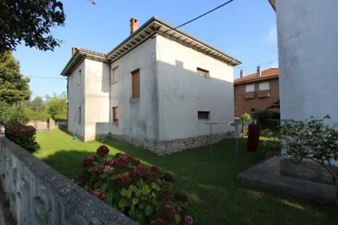 Casa en calle de la Mies de la Hoya, 19