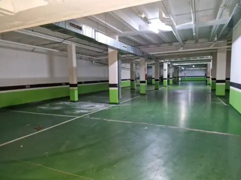 Garaje en calle de Menéndez Pelayo, 15
