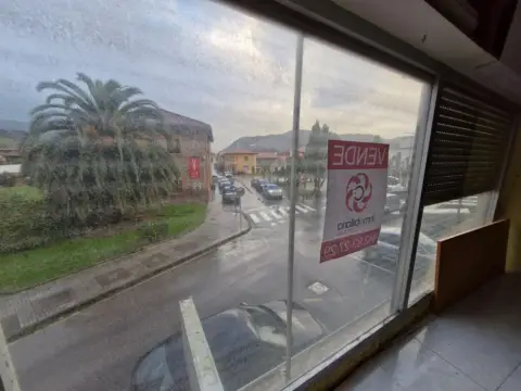 Local comercial en calle Adolfo Suárez