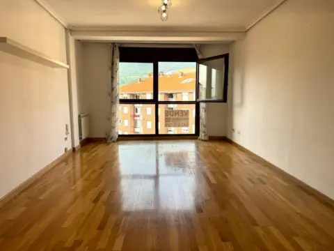 Piso en calle de la Paz, 7