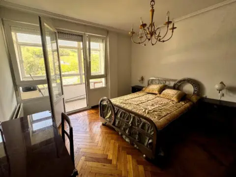 Piso en calle Trabajadores de Authi