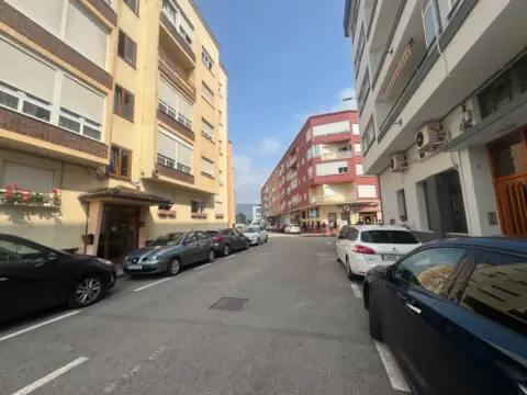 Local comercial en calle Altamira, 2