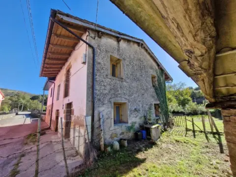 Casa en Barrio de San Juan de Raicedo, 63