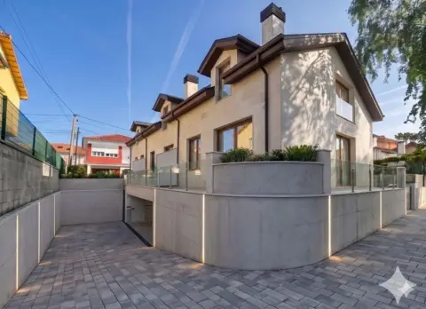 Chalet en Urbanización Parque de Tanos, 291