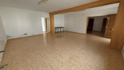 Casa pareada en calle de Pisa