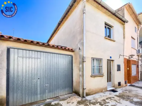Casa en Caudete de Las Fuentes