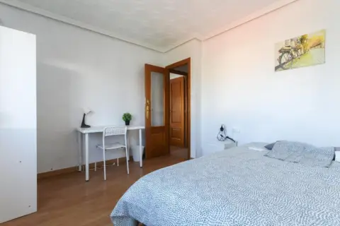 Habitación en Carrer de Lluís Vives