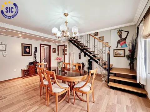 Dúplex en calle de La Gomera, 5