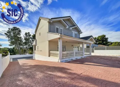 Chalet en Olimar - Carambolo - Atalaya de Levante