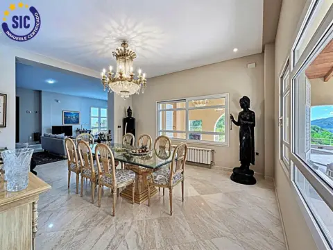 Chalet en Carrer del Baladre, 4