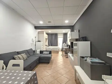 Casa adosada en calle del Maestro Giner