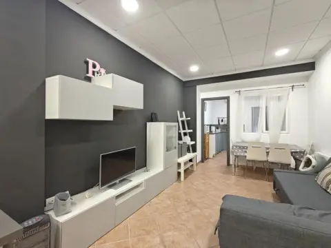 Casa adosada en calle del Maestro Giner