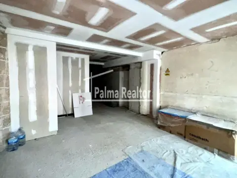 Local comercial en Passeig de Born