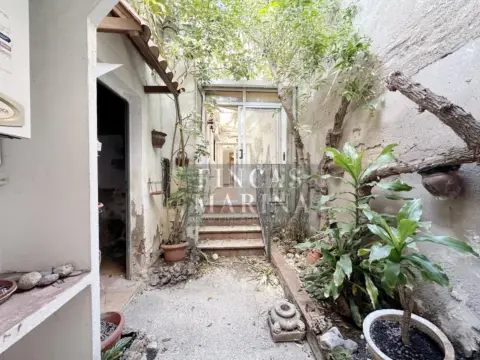 Piso en Carrer dels Màrtirs del Setge de 1714