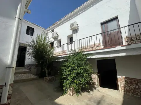 Casa adosada en calle Andrade Navarrete