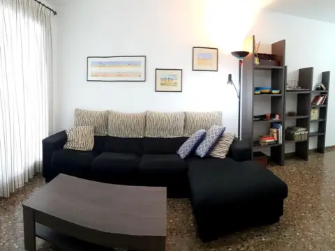 Apartamento en Paseo de La Universidad, nº 8