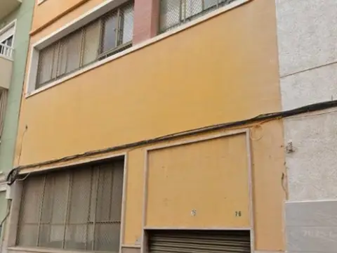 Nave industrial en Corte Ingles