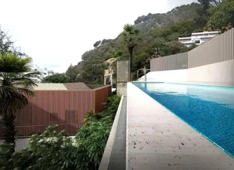 Estudio en Malagueta-Monte Sancha, Lujo, Edificio Historico, Piscina Infinity, A 150 Metros del Mar