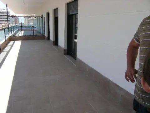 Piso – Elche/Elx, Camp de Futbol, Urbanització Les Atzavares